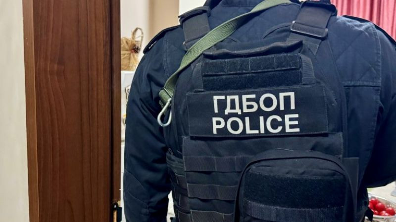 ГДБОП задържа мъж в Русе, разпространявал детска порнография